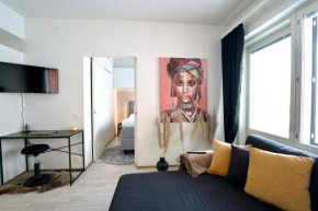 1BR Suite - King Size Bed - Wi-Fi - Gym & Sauna